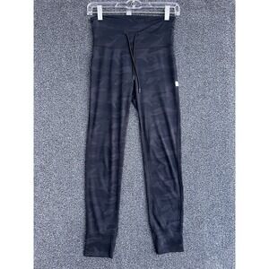 Vuori Womens Daily Leggings‎ Camo Size XS Athletic Athleisure Gorpcore